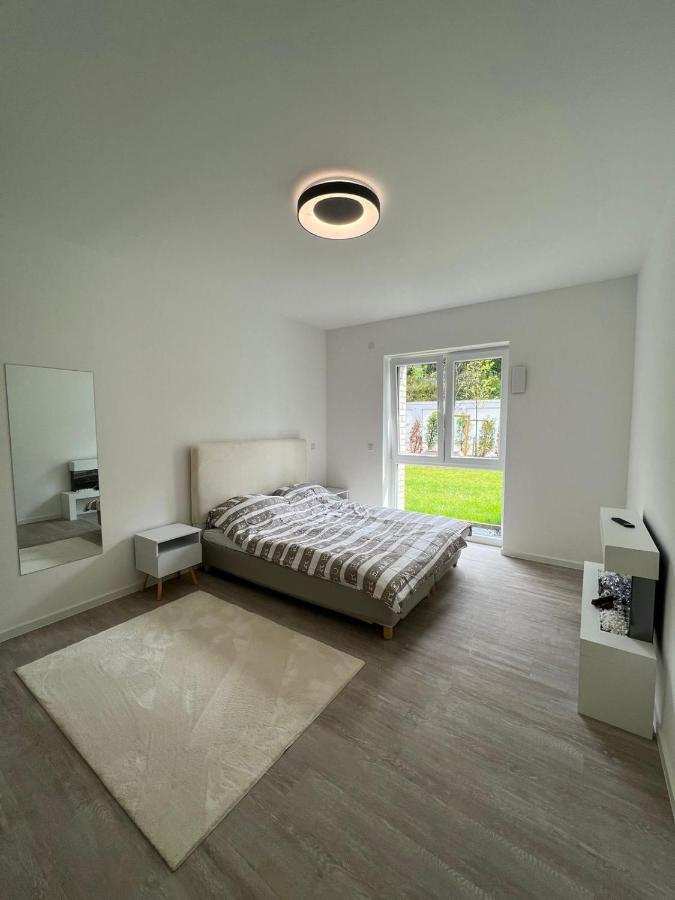 Luxurioeses Apartment Fuer 4 Personen, Neubau, Parkplatz Free Bochum Extérieur photo